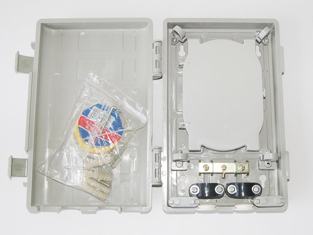 C型12芯终端盒 外形尺寸：241×173×51（mm）